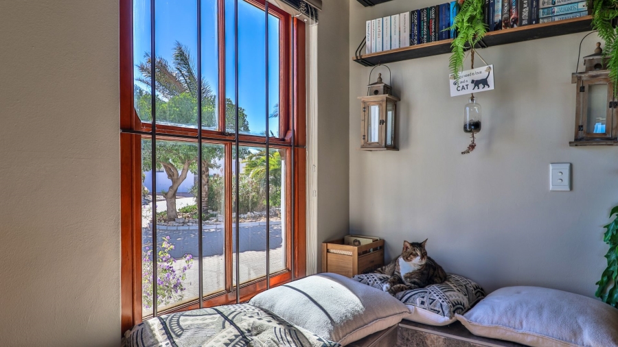 5 Bedroom Property for Sale in Long Acres Country Estate Western Cape